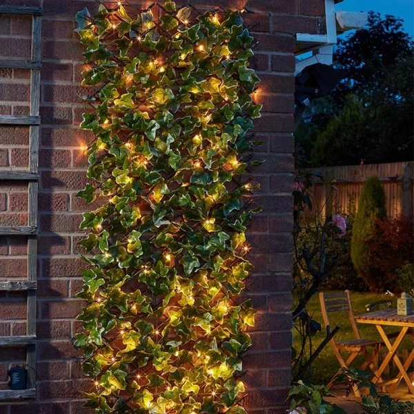 SG Solar In-lit Ivy Trellis 1 SG Solar In-lit Ivy Trellis