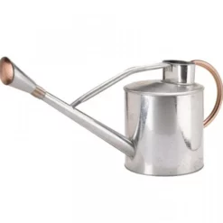 SG Watering Can Long Reach - 9l