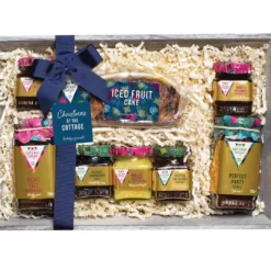 Cottage Delight - Christmas At The Cottage